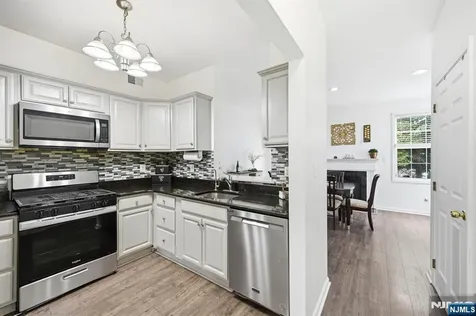216 Barringer Nutley NJ 07110