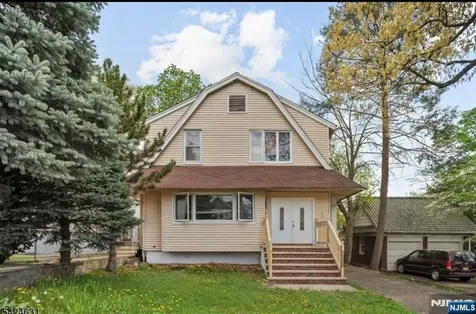334 Brook Avenue Passaic NJ 07055