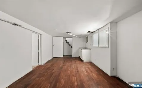 334 Brook Avenue Passaic NJ 07055