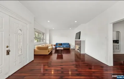 334 Brook Avenue Passaic NJ 07055