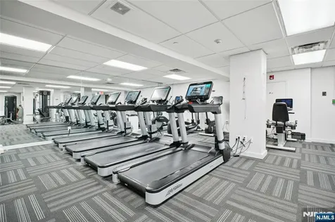 2200 N Central Road Fort Lee NJ 07024
