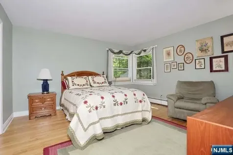 908 N Monroe Street Midland Park NJ 07450