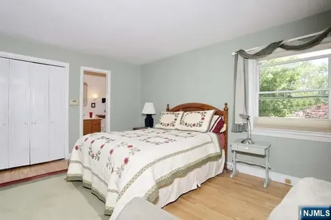 908 N Monroe Street Midland Park NJ 07450