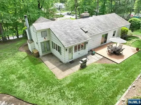 908 N Monroe Street Midland Park NJ 07450