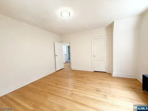 166 Washington Place Ridgewood NJ 07450