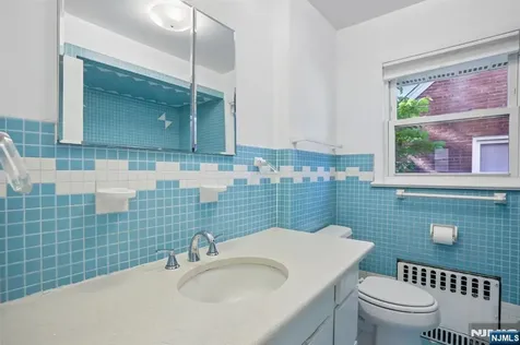 1018 Inwood Terrace Fort Lee NJ 07024