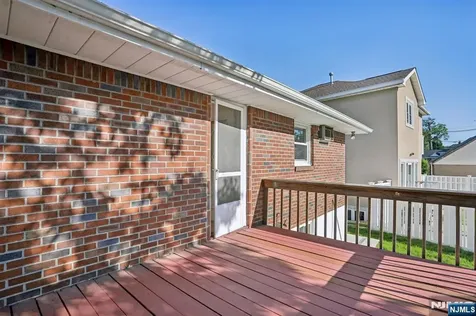 1018 Inwood Terrace Fort Lee NJ 07024