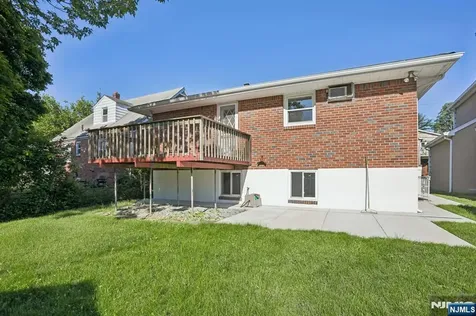 1018 Inwood Terrace Fort Lee NJ 07024