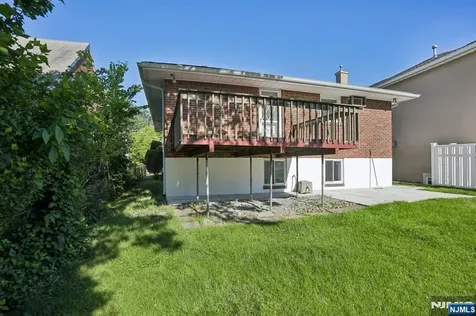 1018 Inwood Terrace Fort Lee NJ 07024