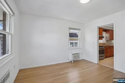 1018 Inwood Terrace Fort Lee NJ 07024