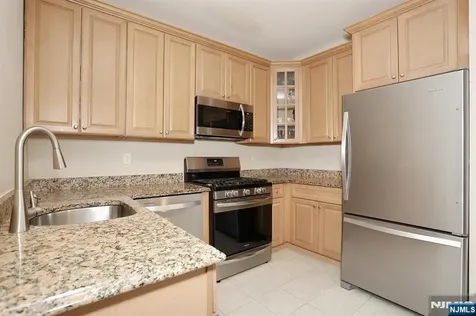 175 Rochelle Avenue Rochelle Park NJ 07662