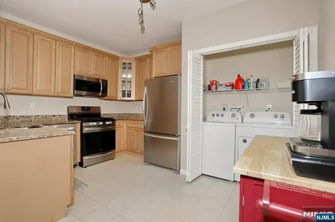 175 Rochelle Avenue Rochelle Park NJ 07662