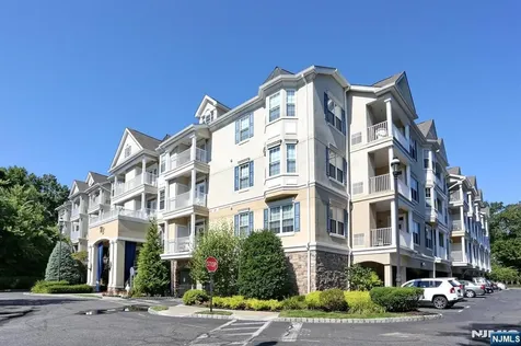 175 Rochelle Avenue Rochelle Park NJ 07662