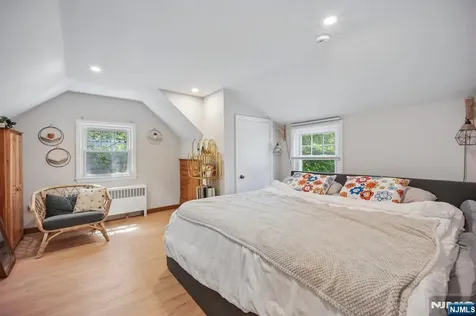 59 Delmar Avenue Cresskill NJ 07626