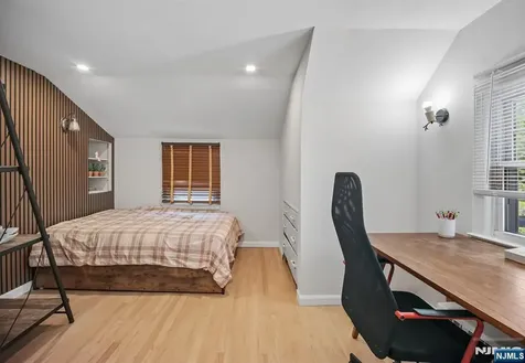 59 Delmar Avenue Cresskill NJ 07626