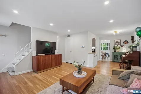 59 Delmar Avenue Cresskill NJ 07626