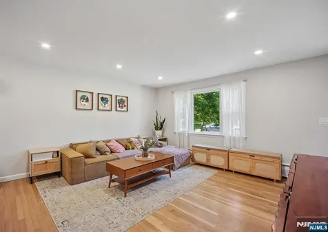 59 Delmar Avenue Cresskill NJ 07626