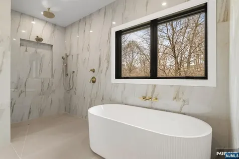 45 Riverview Terrace Mahwah NJ 07430