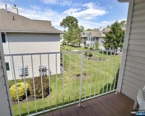 34 Chanda Court Clifton NJ 07012