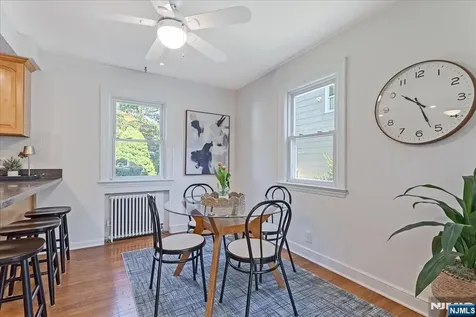 566 Barnett Place Ridgewood NJ 07450