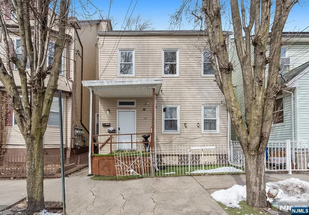 75 Garfield Avenue Paterson NJ 07522