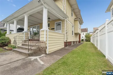 276 32nd Street Paterson NJ 07504