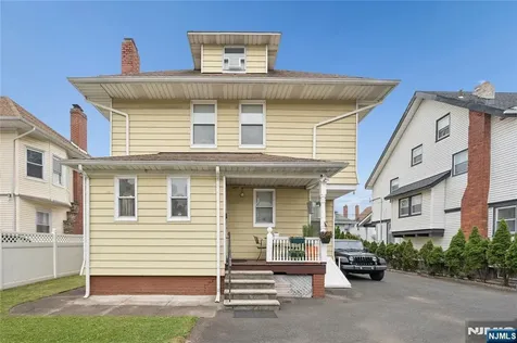 276 32nd Street Paterson NJ 07504