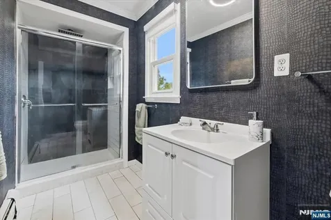 11 Nottingham West Orange NJ 07052