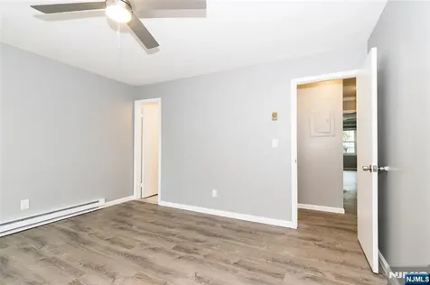190 Park Street East Orange NJ 07017
