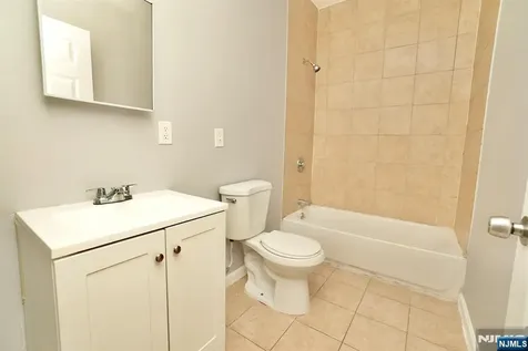 395 S 15th Street Newark NJ 07103