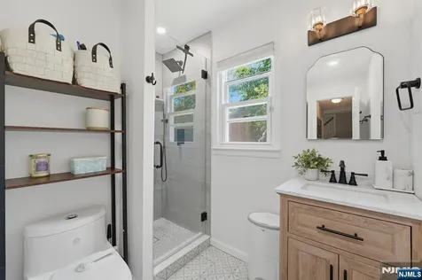 10 Happel Court Scotch Plains NJ 07076