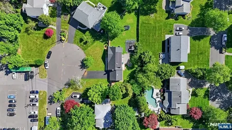 10 Happel Court Scotch Plains NJ 07076