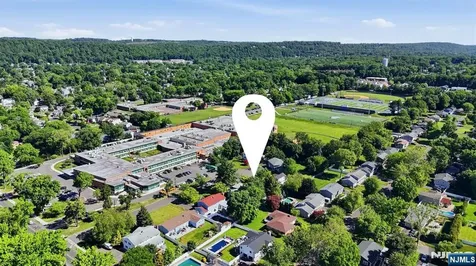 10 Happel Court Scotch Plains NJ 07076