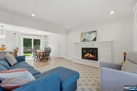 10 Happel Court Scotch Plains NJ 07076