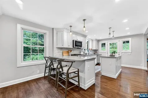 15 Afterglow Avenue Verona NJ 07044