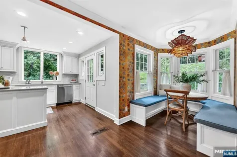 15 Afterglow Avenue Verona NJ 07044