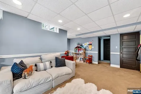 15 Afterglow Avenue Verona NJ 07044