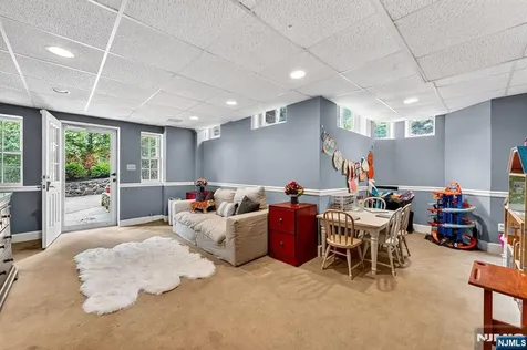 15 Afterglow Avenue Verona NJ 07044