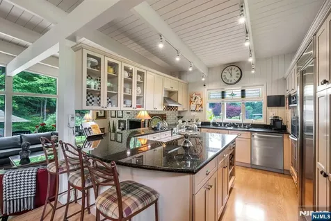 11 Kingsley Road Ringwood NJ 07456