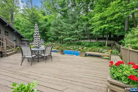 11 Kingsley Road Ringwood NJ 07456