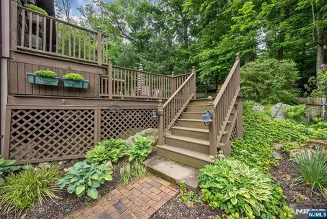 11 Kingsley Road Ringwood NJ 07456