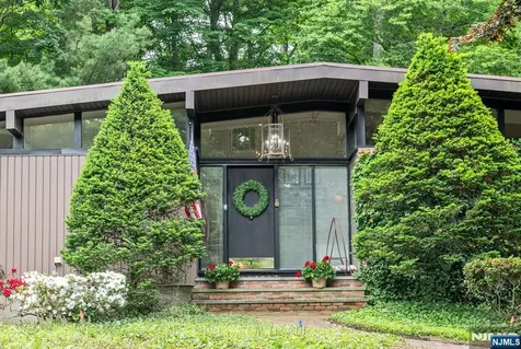 11 Kingsley Road Ringwood NJ 07456