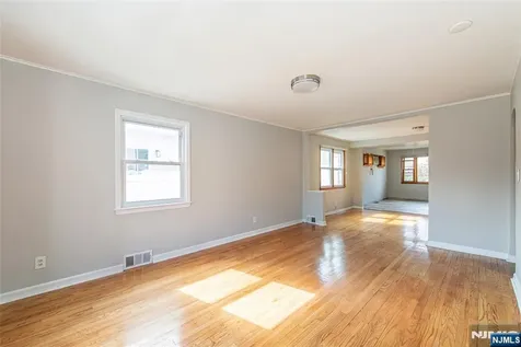 3 Vivian Court Fair Lawn NJ 07410