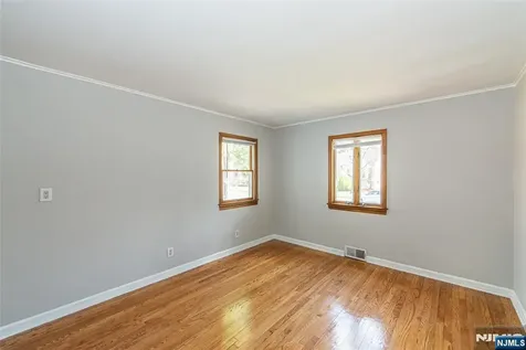 3 Vivian Court Fair Lawn NJ 07410