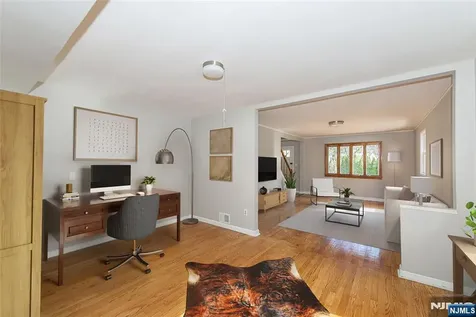 3 Vivian Court Fair Lawn NJ 07410