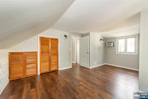 3 Vivian Court Fair Lawn NJ 07410