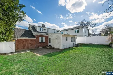 3 Vivian Court Fair Lawn NJ 07410