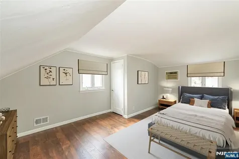 3 Vivian Court Fair Lawn NJ 07410