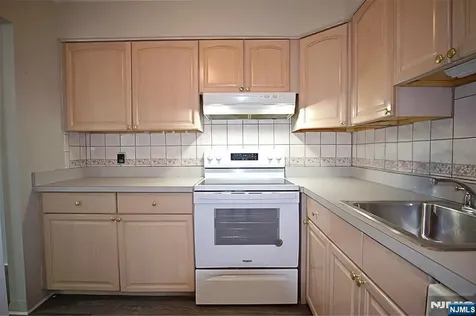 460 Liberty Street Little Ferry NJ 07643