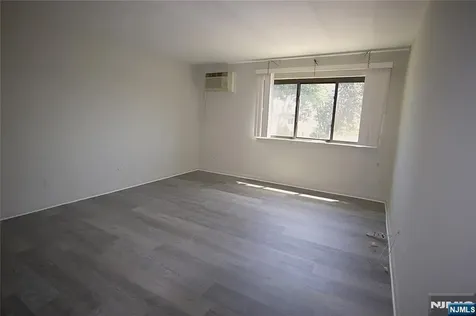 460 Liberty Street Little Ferry NJ 07643